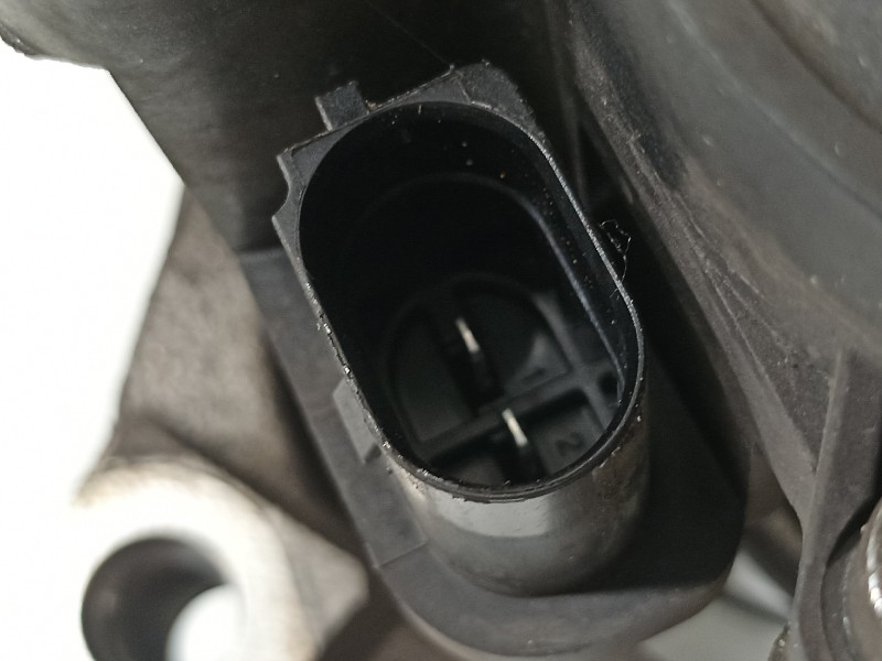 Recambio de pinza freno trasera izquierda para volkswagen t-roc advance referencia OEM IAM 5Q0615405EE  