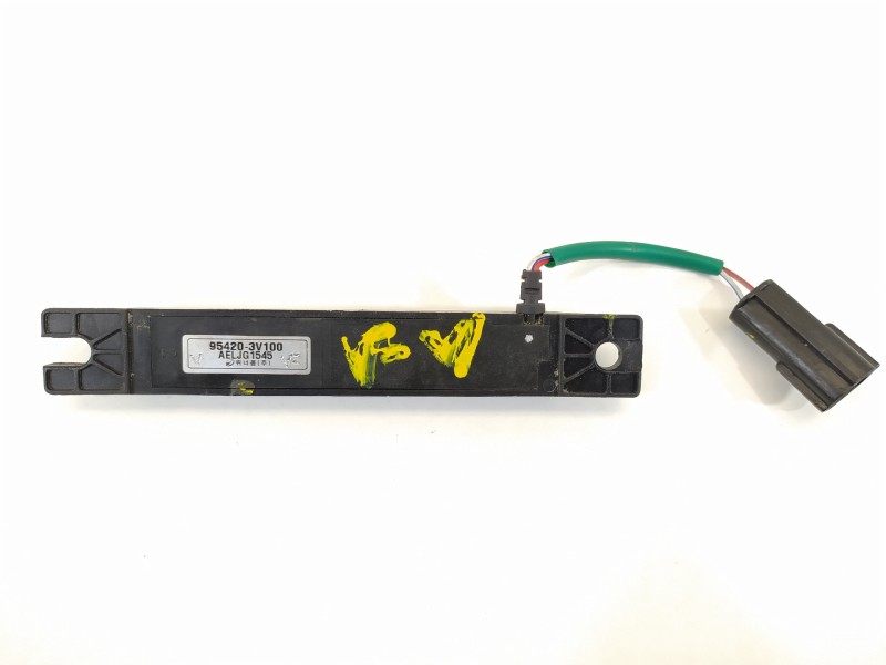 Recambio de antena para hyundai i40 cw tecno blue referencia OEM IAM 954203V100 AELJG1545 