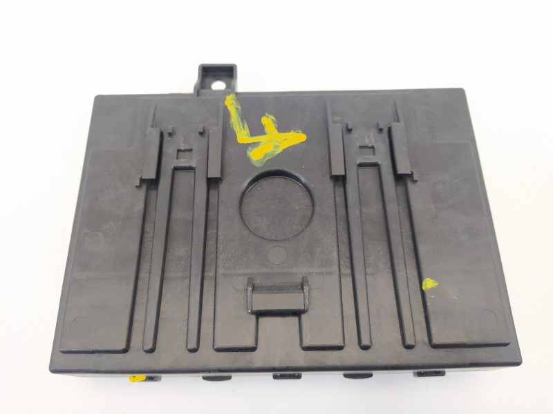 Recambio de modulo electronico para ford fiesta (cb1) ambiente referencia OEM IAM 8V5115K600CJ  