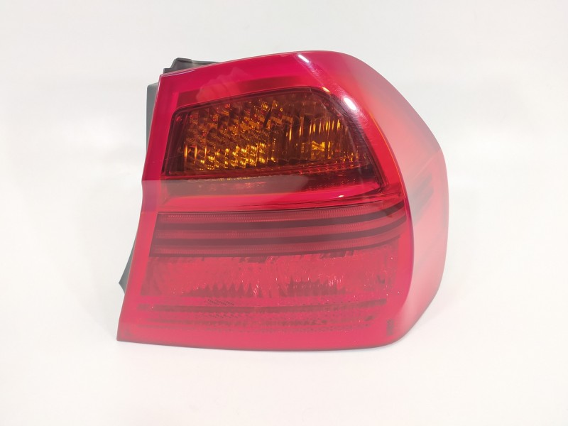 Recambio de piloto trasero derecho para bmw serie 3 berlina (e90) 320d referencia OEM IAM 6937458  