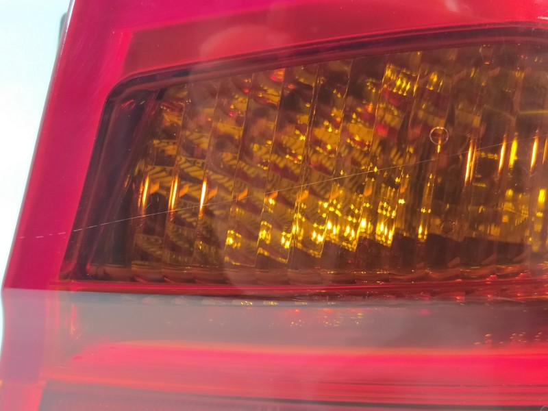 Recambio de piloto trasero derecho para bmw serie 3 berlina (e90) 320d referencia OEM IAM 6937458  