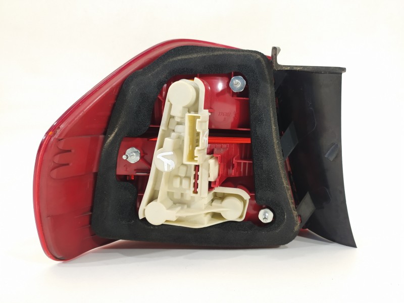 Recambio de piloto trasero derecho para bmw serie 3 berlina (e90) 320d referencia OEM IAM 6937458  