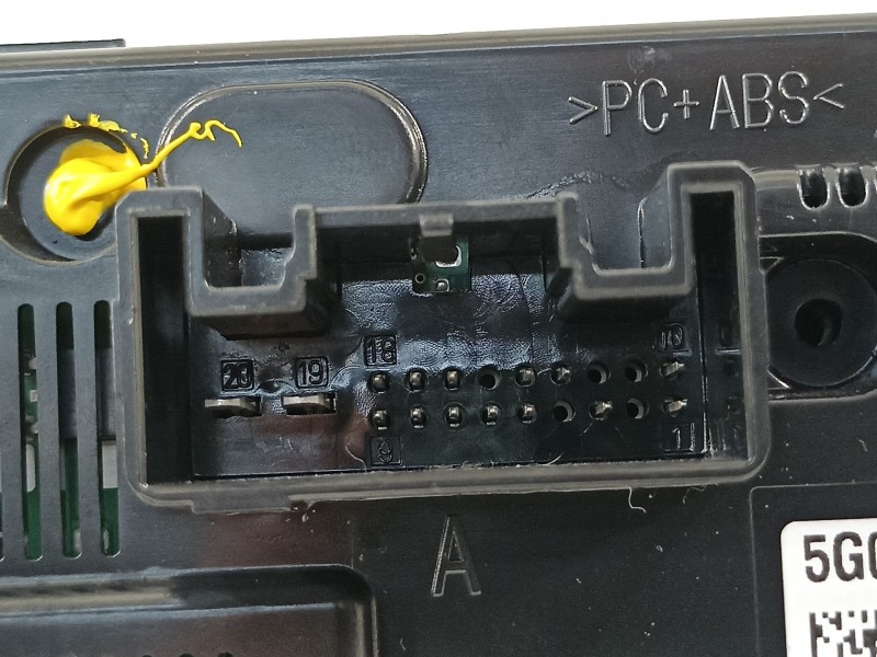 Recambio de mando climatizador para volkswagen t-roc advance referencia OEM IAM 5G0907044FC  