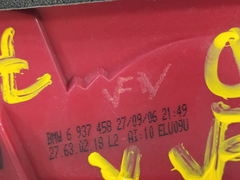 Recambio de piloto trasero derecho para bmw serie 3 berlina (e90) 320d referencia OEM IAM 6937458  