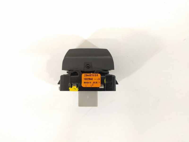 Recambio de interruptor para dacia sandero stepway comfort referencia OEM IAM 284487915R  