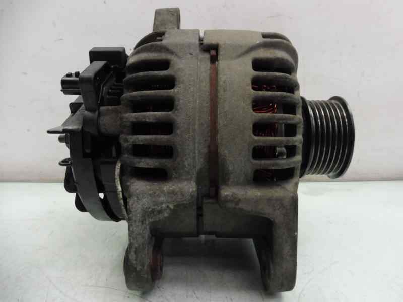 Recambio de alternador para renault clio iii confort dynamique referencia OEM IAM 8200323137 0124425034 