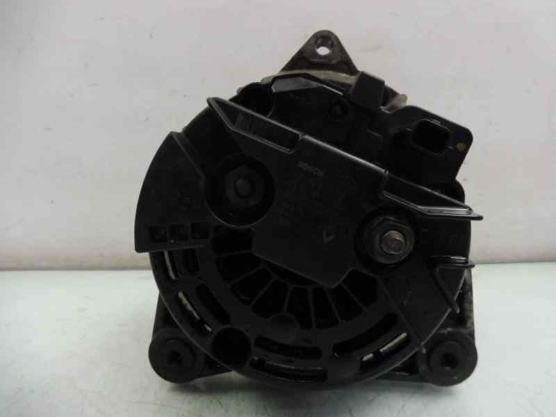 Recambio de alternador para renault clio iii confort dynamique referencia OEM IAM 8200323137 0124425034 
