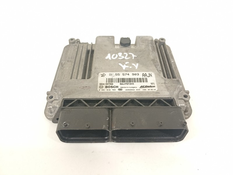 Recambio de centralita motor uce para opel insignia berlina cosmo referencia OEM IAM 55574903 0281016704 