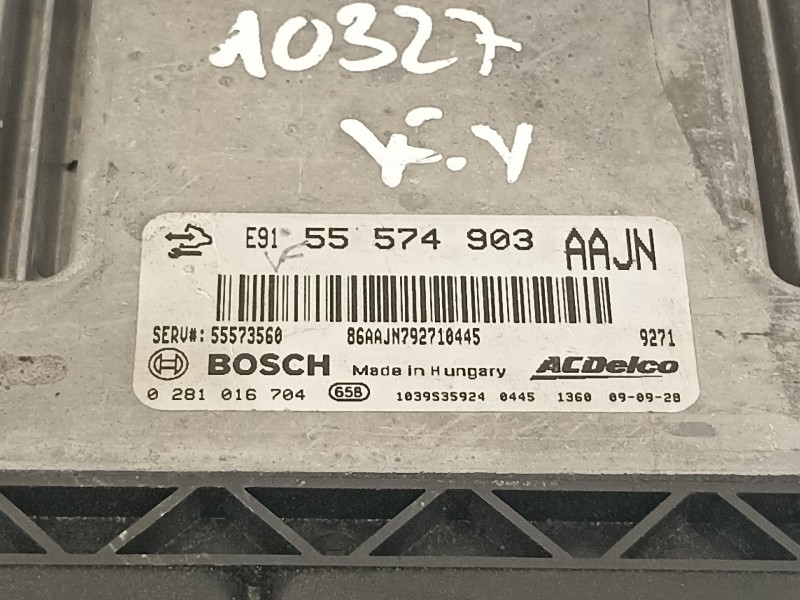 Recambio de centralita motor uce para opel insignia berlina cosmo referencia OEM IAM 55574903 0281016704 