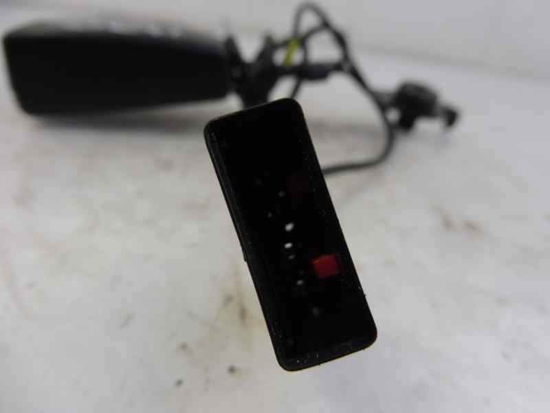 Recambio de no identificado para alfa romeo mito (145) distinctive referencia OEM IAM 1693644 615968100B 