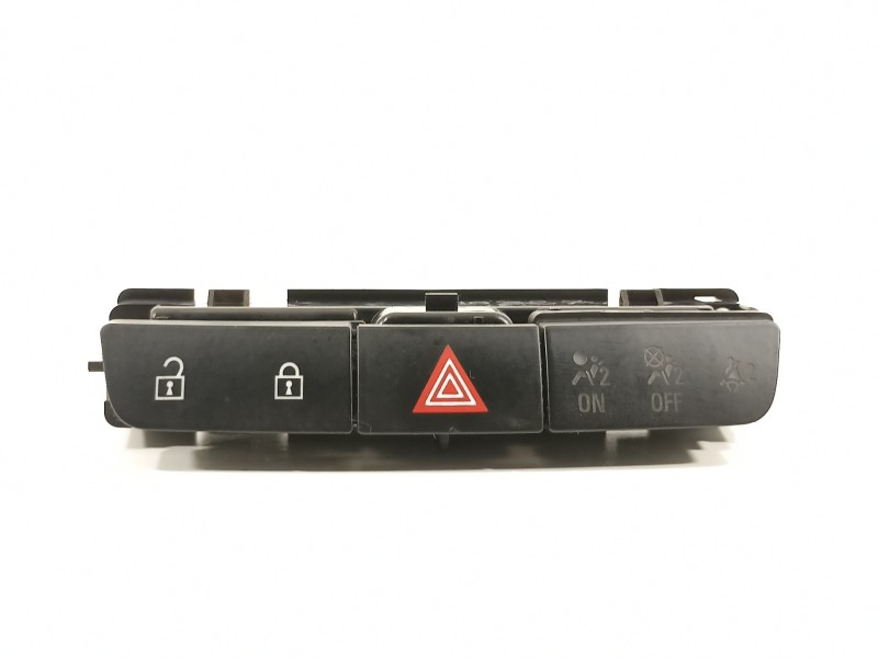 Recambio de warning para opel insignia berlina cosmo referencia OEM IAM 13324594  