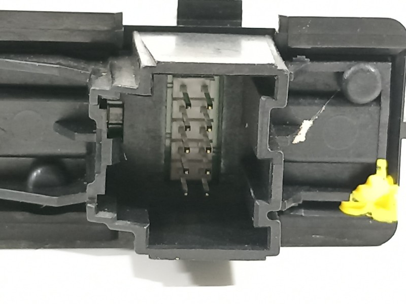 Recambio de warning para opel insignia berlina cosmo referencia OEM IAM 13324594  