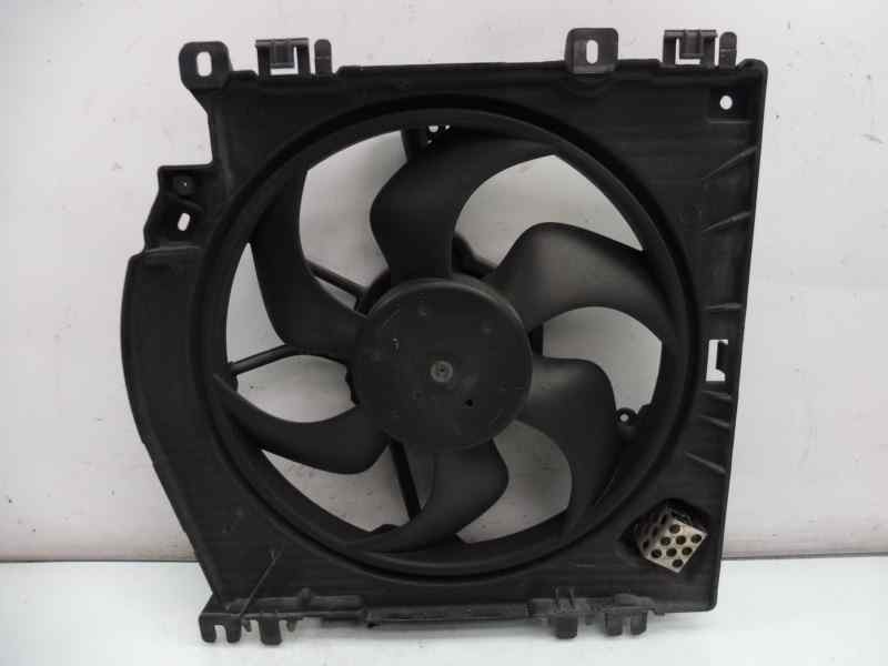 Recambio de electroventilador para renault clio iii confort dynamique referencia OEM IAM 8200525991 1831441000 