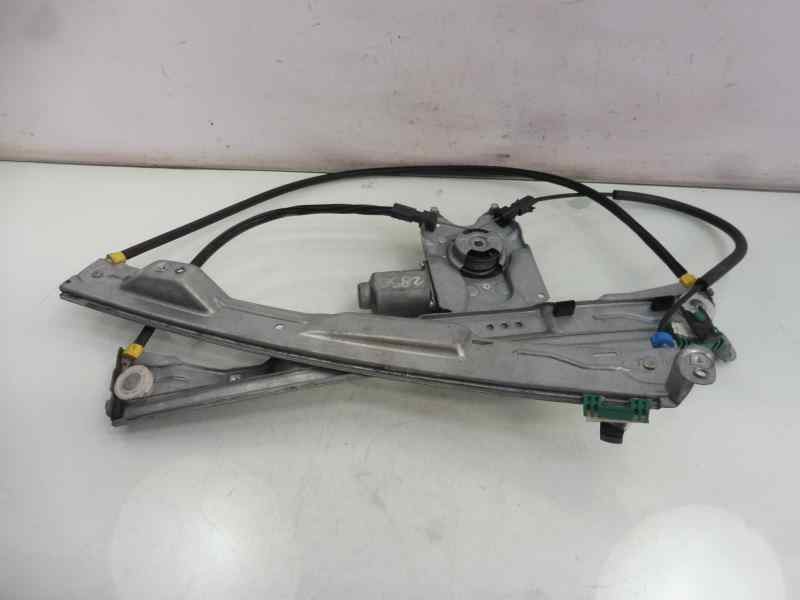 Recambio de elevalunas delantero derecho para renault clio iii confort dynamique referencia OEM IAM   