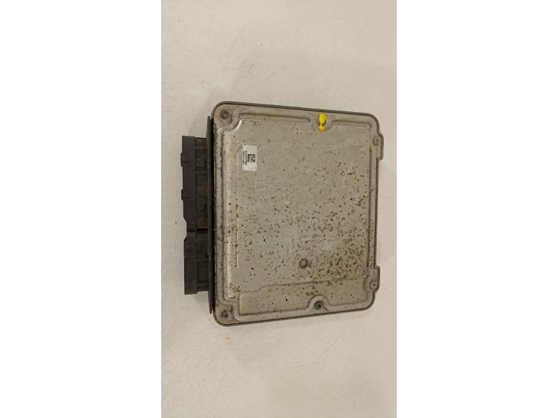 Recambio de centralita motor uce para toyota yaris (ksp9/scp9/nlp9) básico referencia OEM IAM 896610D450 0281012322 