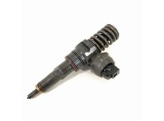 Recambio de inyector para volkswagen passat berlina (3b3) advance referencia OEM IAM 038130073AR 0414720214 