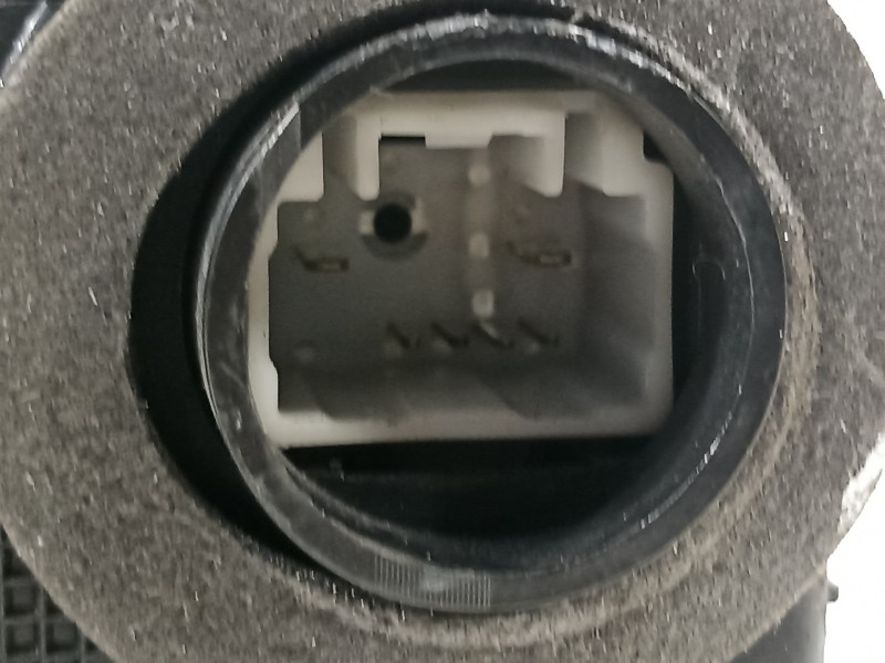 Recambio de cerradura puerta delantera derecha para toyota yaris (ksp9/scp9/nlp9) básico referencia OEM IAM 690300D140  