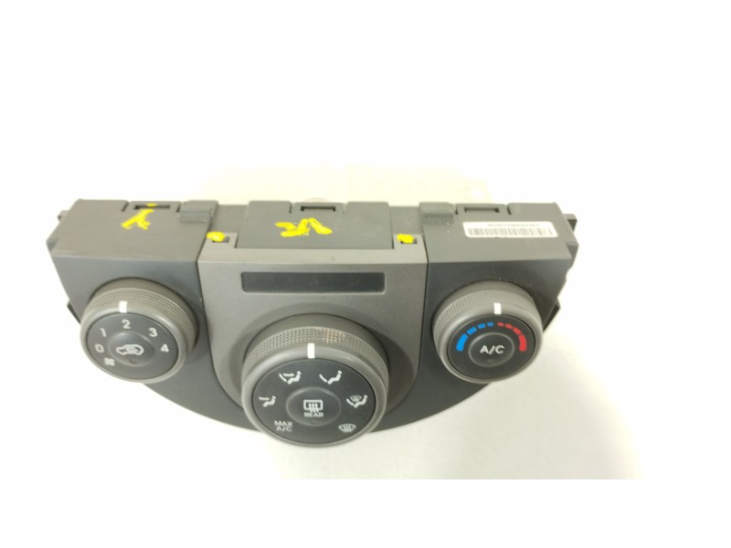 Recambio de mando climatizador para kia soul burner referencia OEM IAM 972502KXXX  