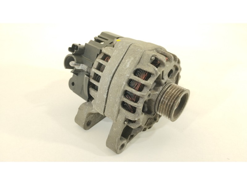 Recambio de alternador para citroën c3 pluriel 1.6 16v sensodrive referencia OEM IAM 9642879480 2542485A SG7S016