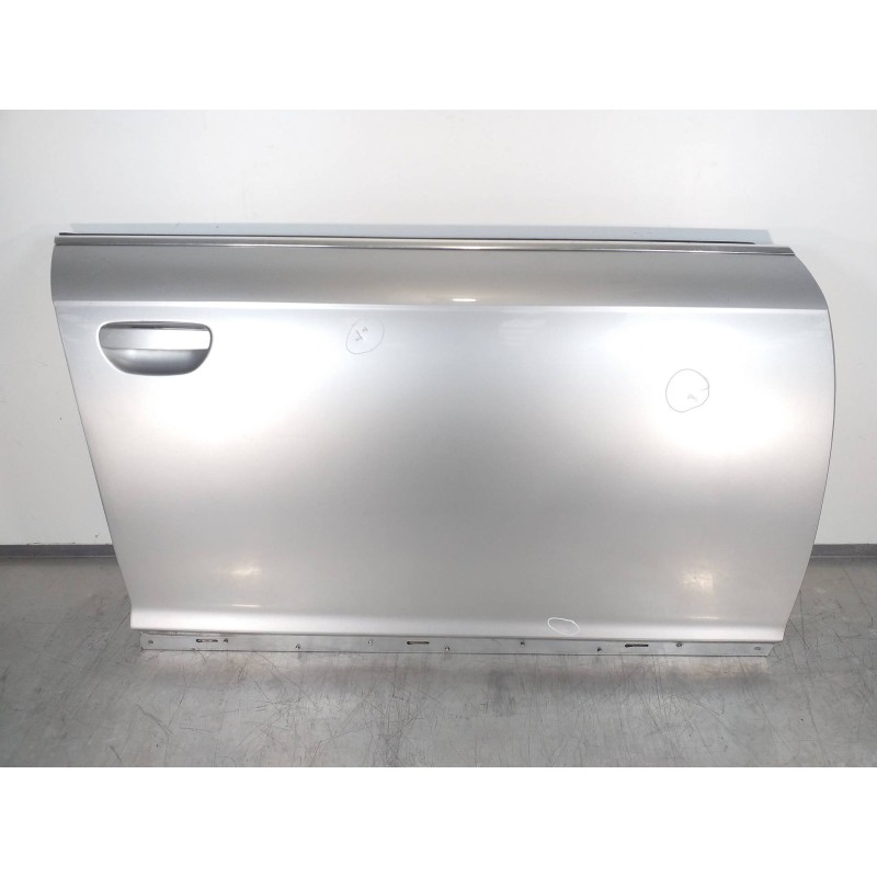 Recambio de puerta delantera derecha para audi a6 berlina (4f2) 3.0 tdi quattro (165kw) referencia OEM IAM 4F0831052F  