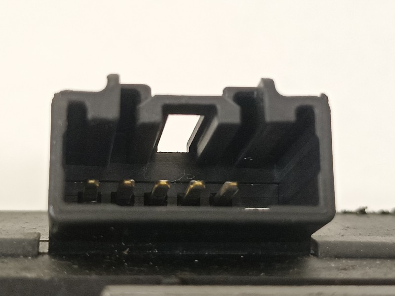 Recambio de cerradura maletero / porton para ford focus berlina (cap) ambiente (d) referencia OEM IAM 3M51R442A66AP  