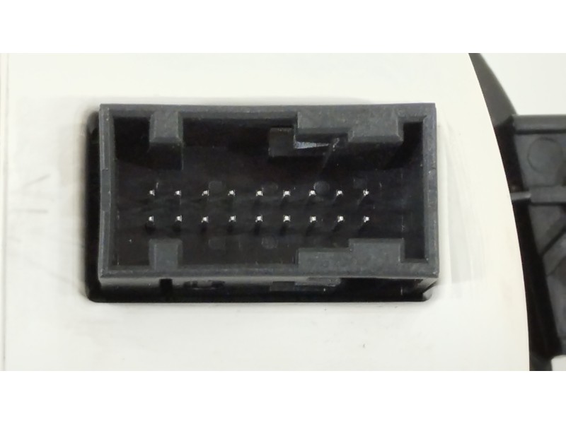 Recambio de cuadro instrumentos para citroën c3 pluriel 1.6 16v sensodrive referencia OEM IAM 9650735480  