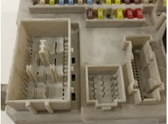 Recambio de caja reles / fusibles para ford focus berlina (cap) ambiente (d) referencia OEM IAM 4M5T14A073DH   2