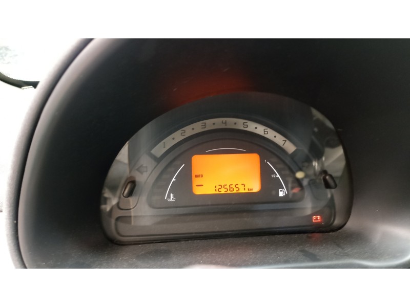 Recambio de cuadro instrumentos para citroën c3 pluriel 1.6 16v sensodrive referencia OEM IAM 9650735480  