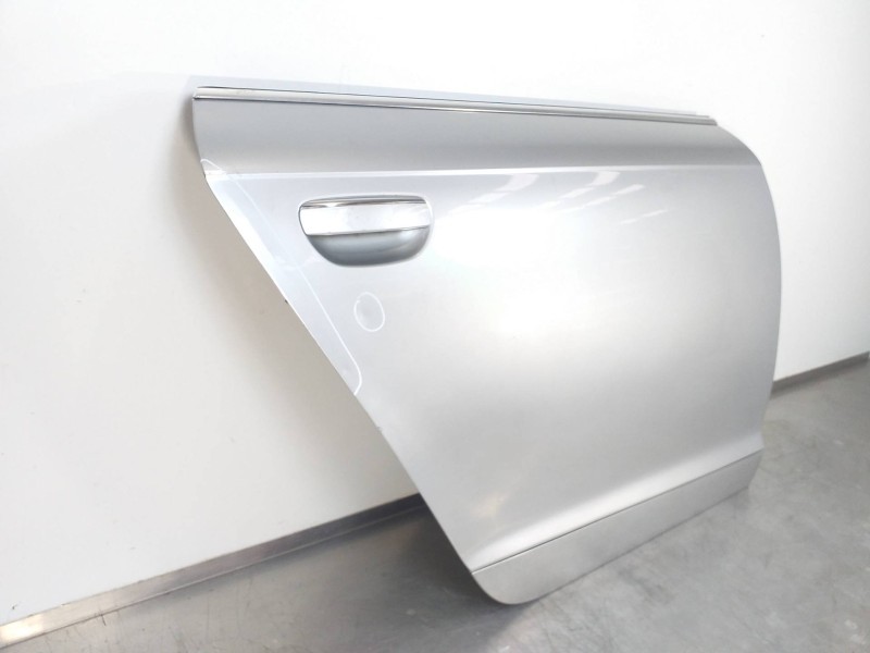 Recambio de puerta trasera derecha para audi a6 berlina (4f2) 3.0 tdi quattro (165kw) referencia OEM IAM 4F0833052G  