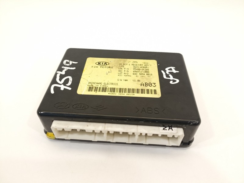 Recambio de modulo electronico para kia soul burner referencia OEM IAM 954002K200  