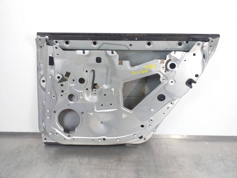 Recambio de puerta trasera derecha para audi a6 berlina (4f2) 3.0 tdi quattro (165kw) referencia OEM IAM 4F0833052G  