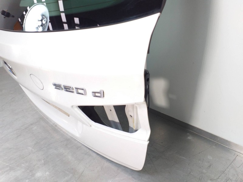 Recambio de porton trasero para bmw serie 5 touring (f11) 520d xdrive referencia OEM IAM 41627265999  