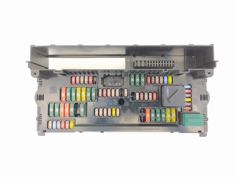 Recambio de caja reles / fusibles para bmw serie 5 touring (f11) 520d xdrive referencia OEM IAM 61149252815 825281501 9252815