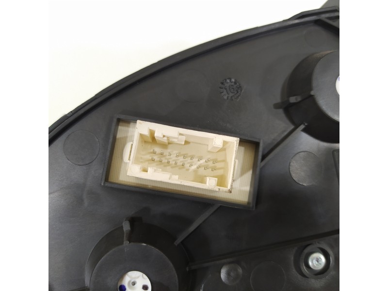 Recambio de cuadro instrumentos para peugeot partner kasten 7f9hf-7f9hf0 referencia OEM IAM 9801642280  