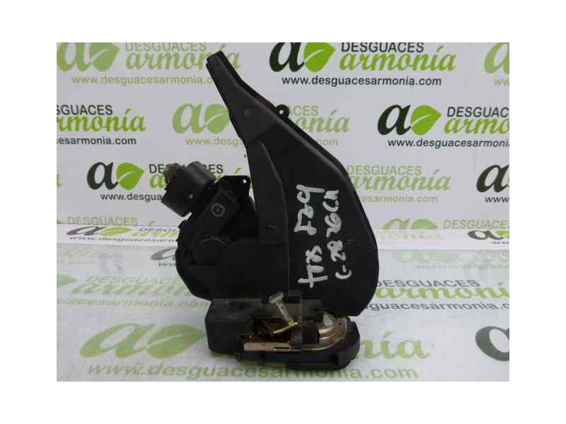 Recambio de cerradura puerta trasera izquierda para lexus is200 (gxe10) automático referencia OEM IAM   