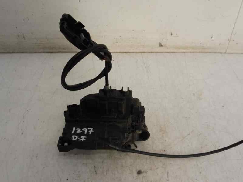 Recambio de cerradura puerta delantera izquierda para renault clio iii confort dynamique referencia OEM IAM 8200300123  