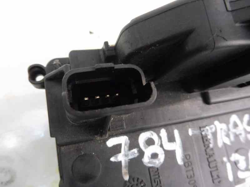 Recambio de cerradura puerta trasera izquierda para renault megane iii berlina 5 p authentique referencia OEM IAM 825030001R  