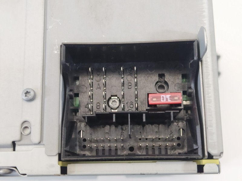 Recambio de sistema audio / radio cd para seat ibiza (6j5) reference referencia OEM IAM 6J0035153B  