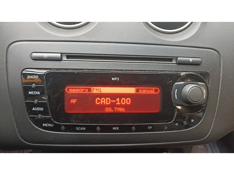 Recambio de sistema audio / radio cd para seat ibiza (6j5) reference referencia OEM IAM 6J0035153B  
