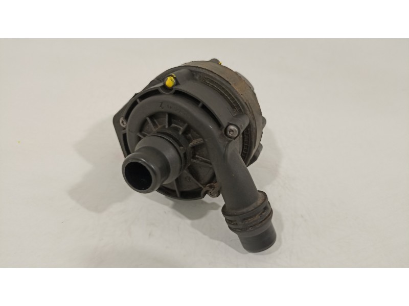 Recambio de bomba agua para mini countryman (f60) cooper s e all4 referencia OEM IAM 867988201 0392024083 
