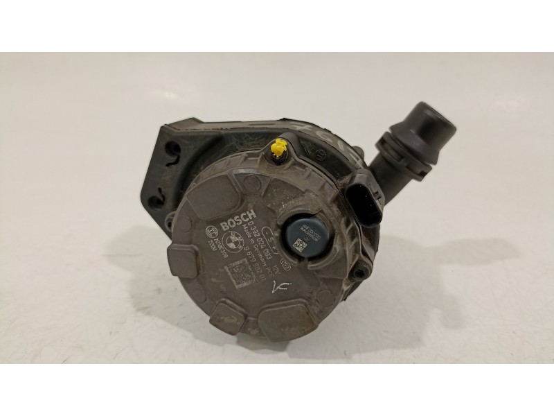 Recambio de bomba agua para mini countryman (f60) cooper s e all4 referencia OEM IAM 867988201 0392024083 
