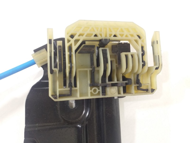 Recambio de elevalunas delantero derecho para bmw serie 5 touring (f11) 520d xdrive referencia OEM IAM 7182132 7182112 