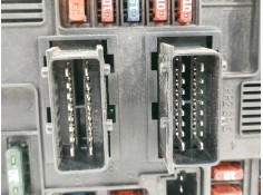 Recambio de caja reles / fusibles para citroën c3 1.4 hdi audace referencia OEM IAM 9649811480   2