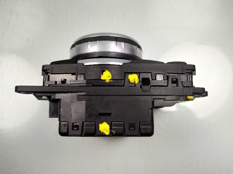 Recambio de mando multifuncion para bmw serie 5 touring (f11) 520d xdrive referencia OEM IAM 65829320288 11419110 