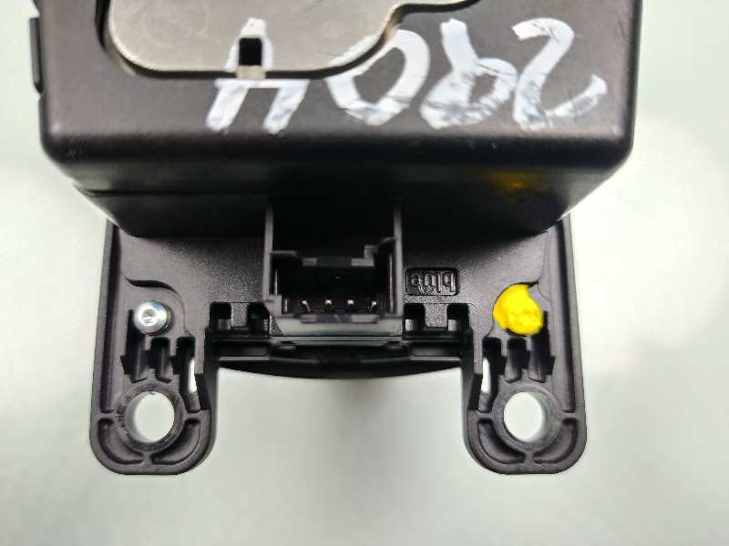 Recambio de mando multifuncion para bmw serie 5 touring (f11) 520d xdrive referencia OEM IAM 65829320288 11419110 