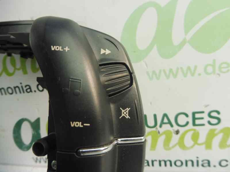 Recambio de mando volante para citroën c4 coupe vtr referencia OEM IAM 96497900XT  