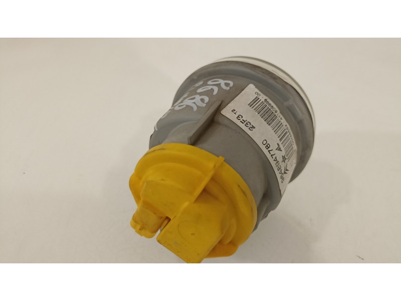 Recambio de faro antiniebla izquierdo para citroën c3 pluriel 1.6 16v sensodrive referencia OEM IAM 9648947780  