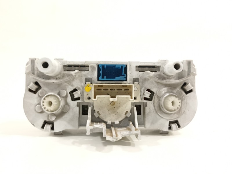 Recambio de mando climatizador para opel corsa d cmon referencia OEM IAM 466119570  
