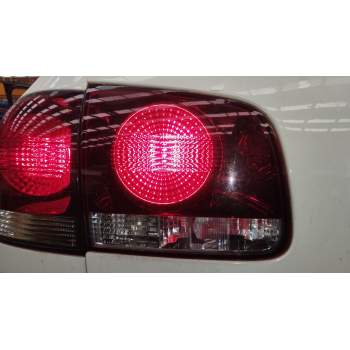 PILOTO TRASERO IZQUIERDO EN PORTON 7L6945093T 