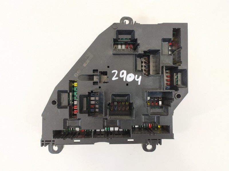 Recambio de caja reles / fusibles para bmw serie 5 touring (f11) 520d xdrive referencia OEM IAM 61149264923 926492302 9264923